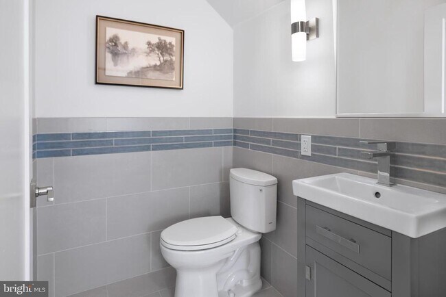 Foto del edificio - 168 John St