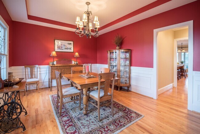 Foto del edificio - 2229 Birchleaf Ln