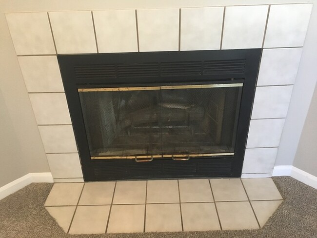 Foto del edificio - Nice 2-Bedroom in Pike Township!