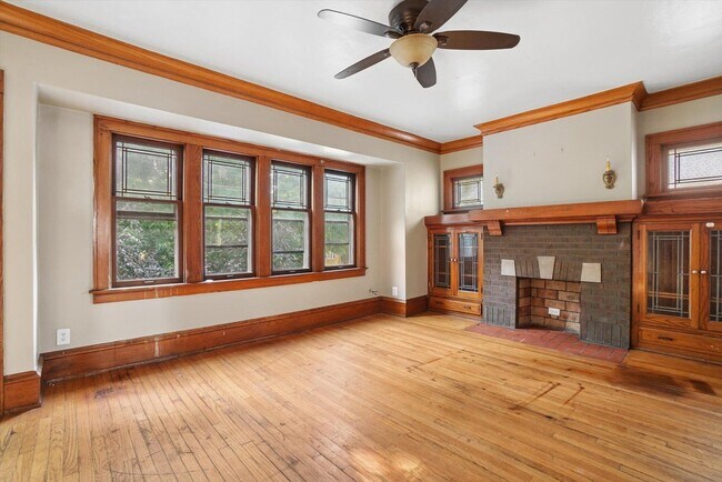 Foto del edificio - 2607 N 49th St