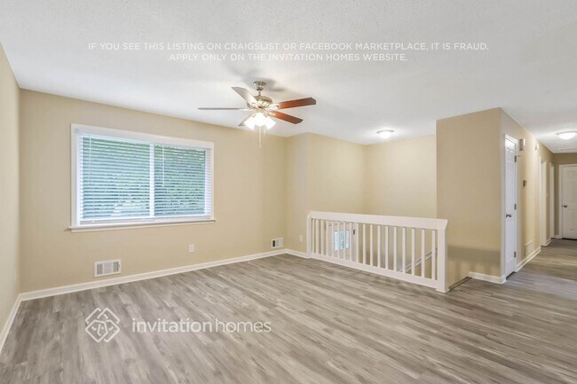 Foto del edificio - 2461 Northbrook Rd