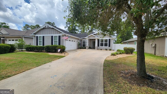 Building Photo - 216 Waters Edge Dr