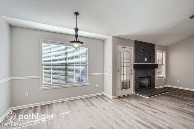 Foto del edificio - 3 br, 2 bath House - 891 Marta Crane Dr UNIT