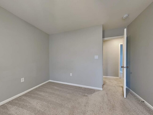 Foto del edificio - 341 Hunslet Cir