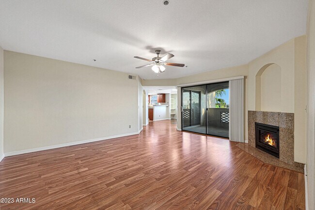 Foto del edificio - 5104 N 32nd St