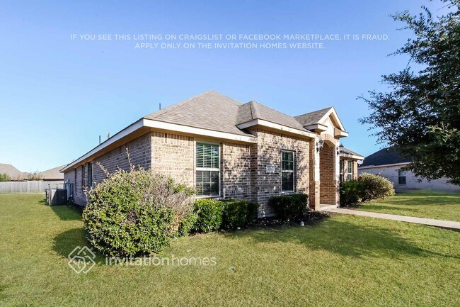 Building Photo - 105 Thorncreek Cir