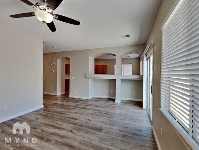 Foto del edificio - 2520 Olay St