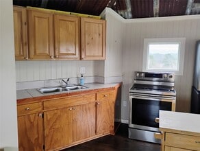 Building Photo - 6759 TX-105