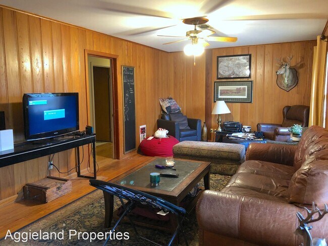 Foto del edificio - 3 br, 1.5 bath House - 510 Brooks Ave