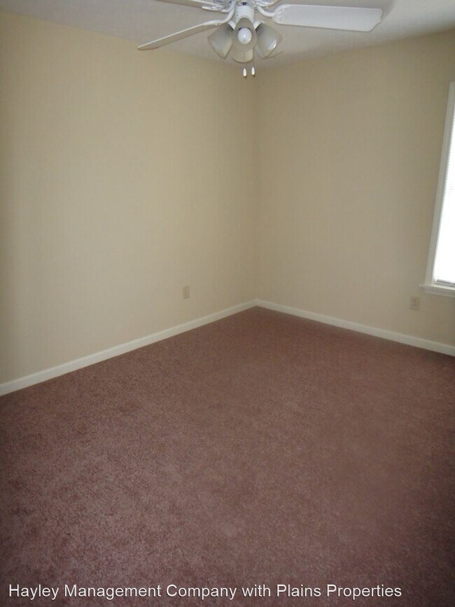 Foto del edificio - 3 br, 3 bath House - 689 Meagan Court