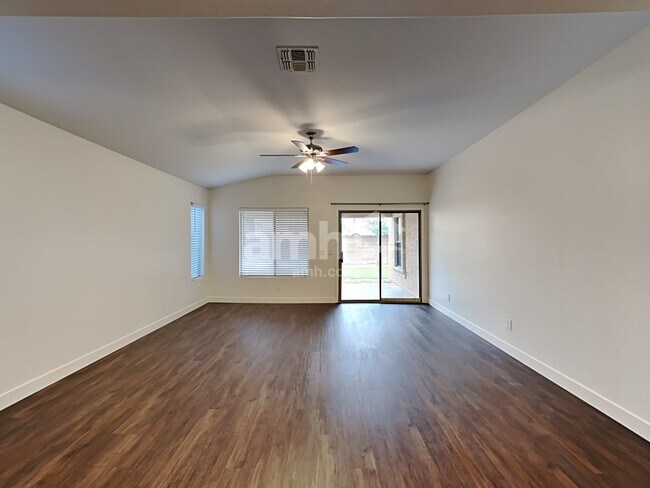 Building Photo - 16185 W Durango St