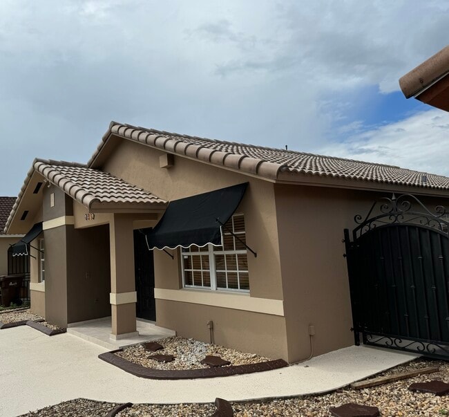 Building Photo - 6936 W 25th Ave