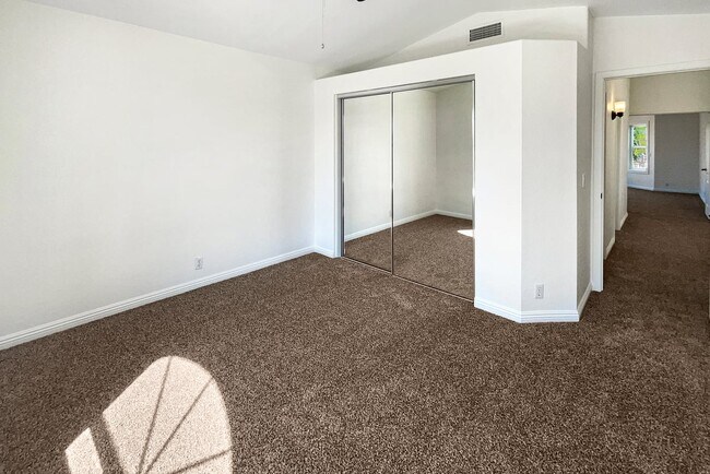 Foto del edificio - 413 S Lake Mirage Dr