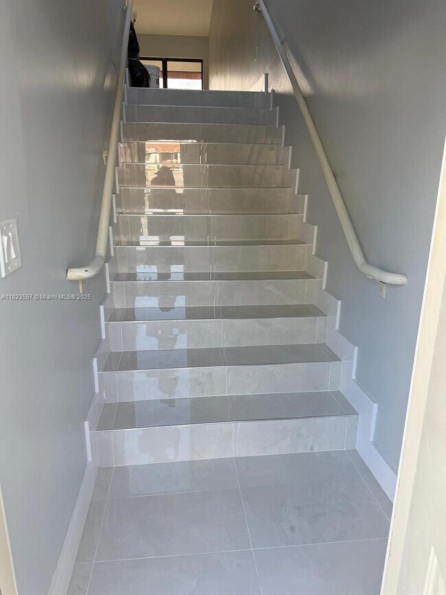 Foto del edificio - 9700 SW 138th Ave