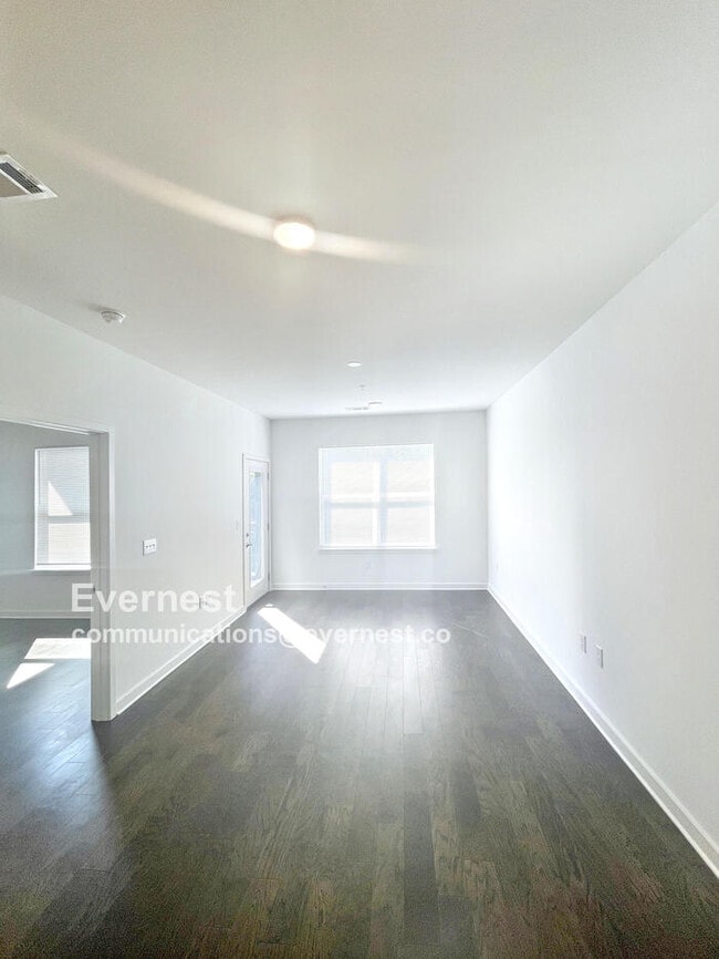 Building Photo - 1677 54th Ave N