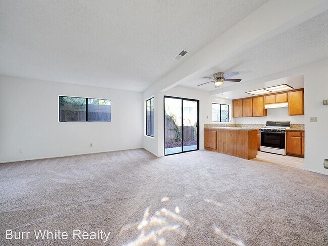 Building Photo - 3 br, 2.5 bath House - 2286 Pacific Ave Un...
