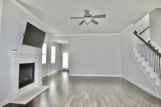 Building Photo - 8624 Grassland Dr
