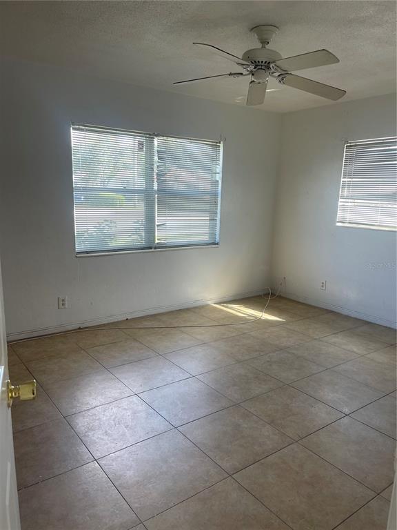 Foto del edificio - 4400 38th Ave N