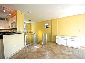 Foto del edificio - 1005 8th St