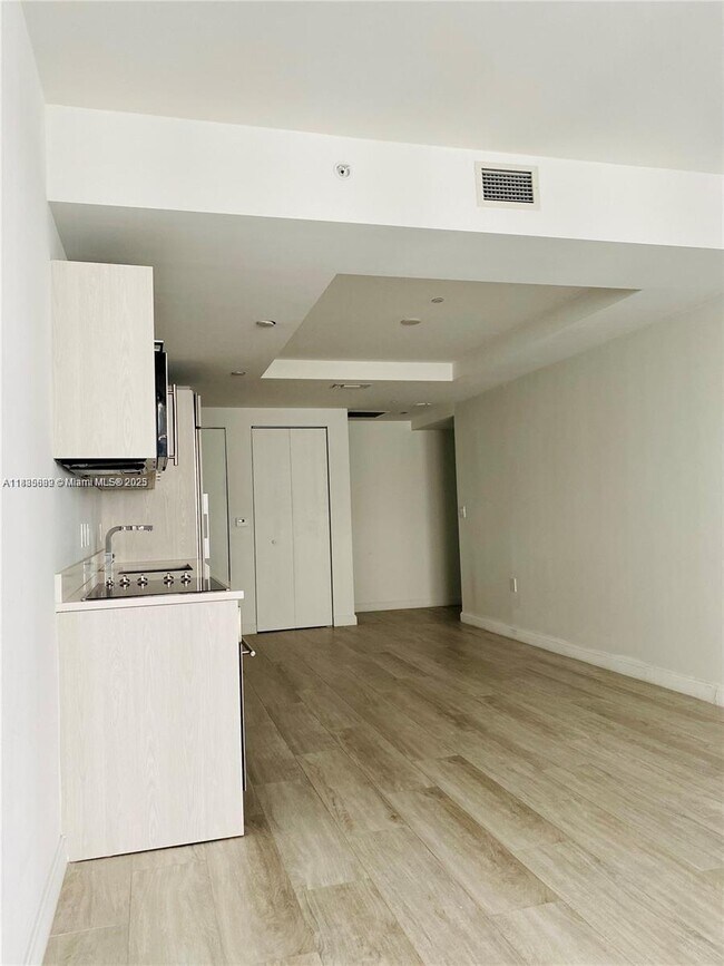 Foto del edificio - 55 SW 9th St