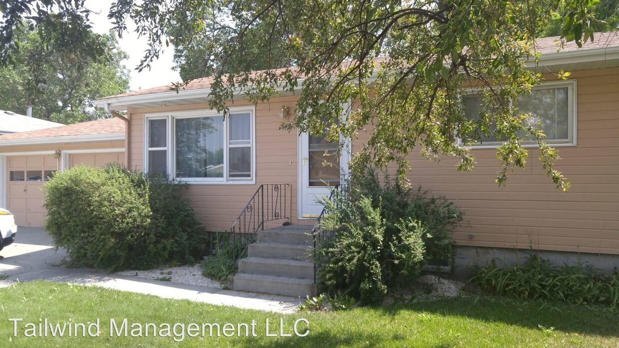 Primary Photo - 436 Wicks Ln
