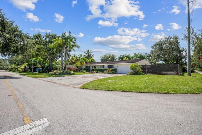 Foto del edificio - 8260 SW 95th St