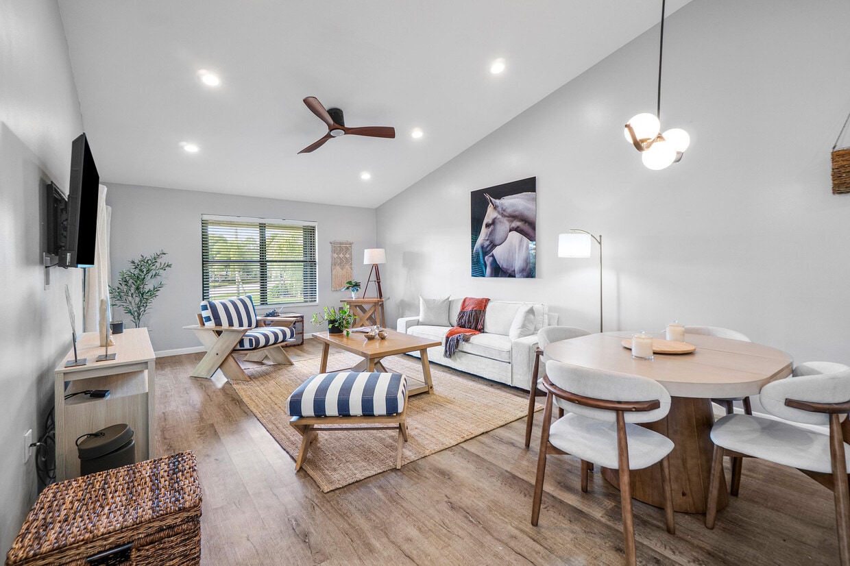 Foto principal - 12950 Dartford Trail