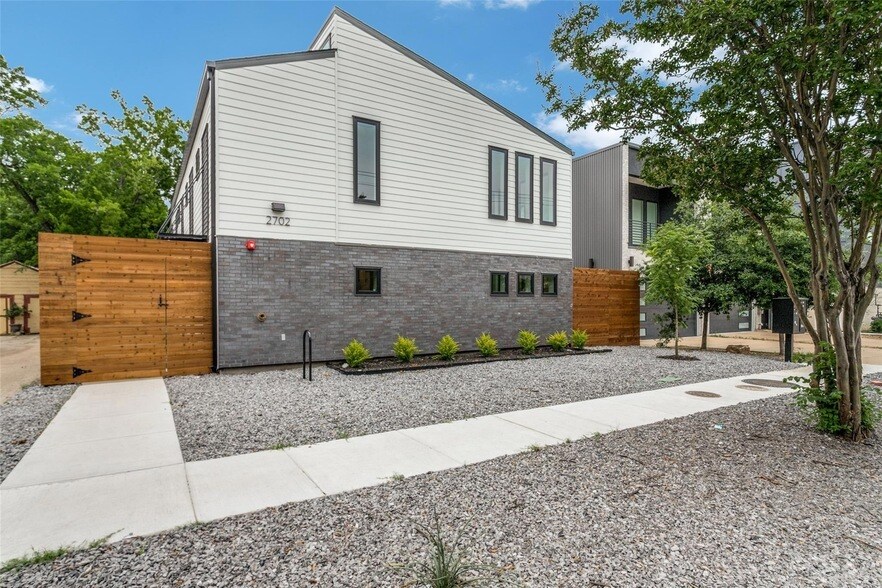 2702 N Carroll Ave Unit 101, Dallas, TX 75204 Condo for Rent in