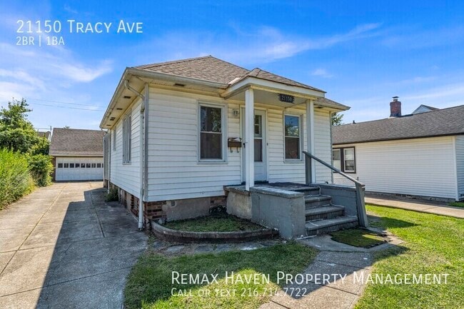 Building Photo - 21150 Tracy Ave