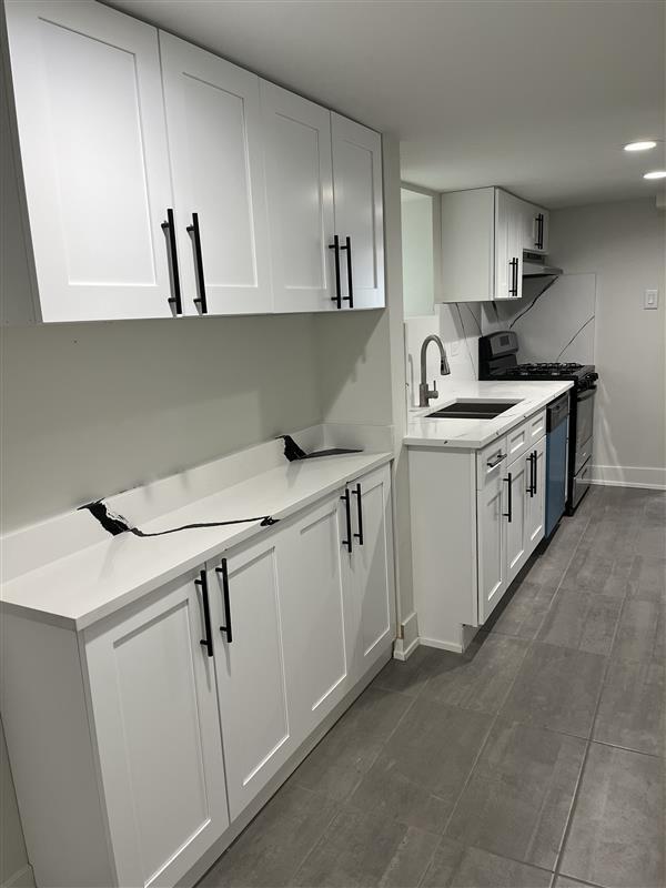 Building Photo - 5624 N Marmora Ave