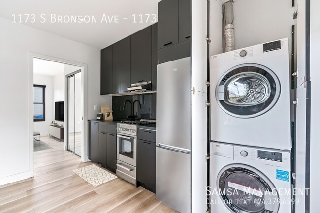 Foto del edificio - 1173 S Bronson Ave