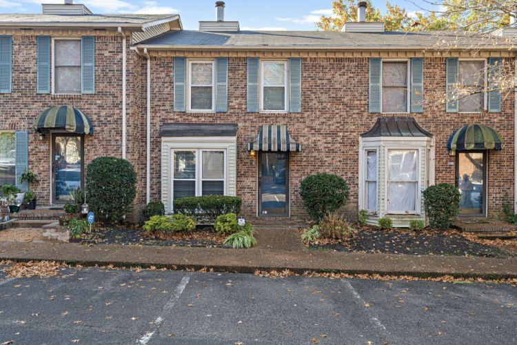 Foto principal - 509 Williamsburg Dr