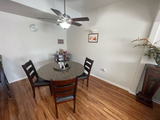 Foto del edificio - 315 Lindsay Ln