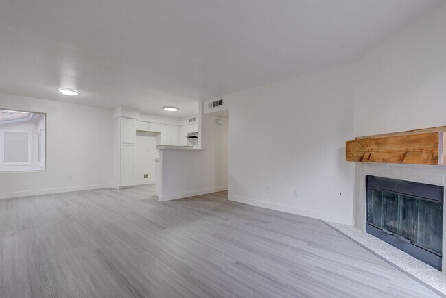 Foto del edificio - 3060 Tarpon