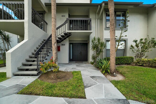 Foto del edificio - 11311 Pond View Dr