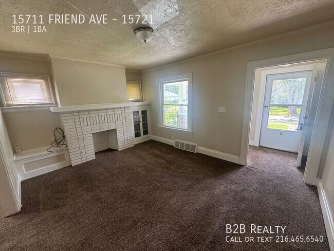 Building Photo - 15711 Friend Ave