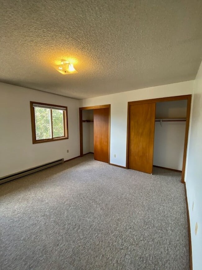 Building Photo - 1603 W Koch St