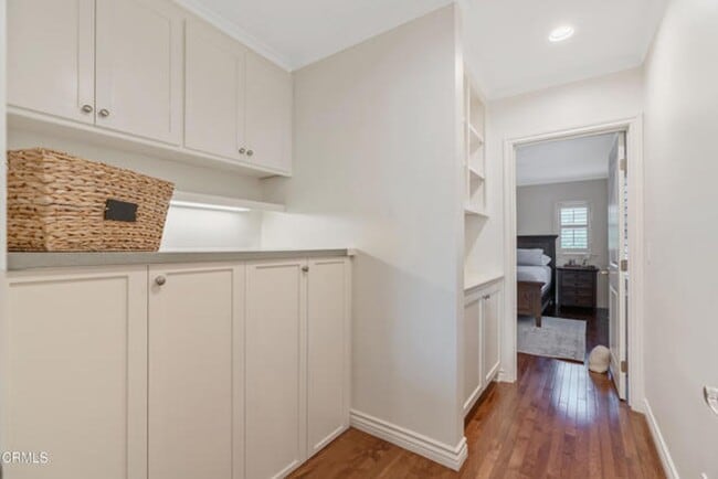 Building Photo - CHARMING 3BR + 2BA HOUSE IN MONROVIA!