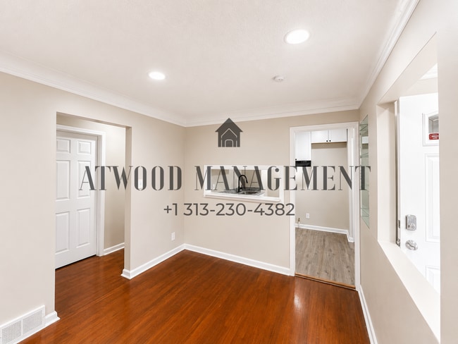 Building Photo - Coming Soon – Beautifully Updated Home *Coming Soon (Move-in ready by 6/1 or Sooner)*!