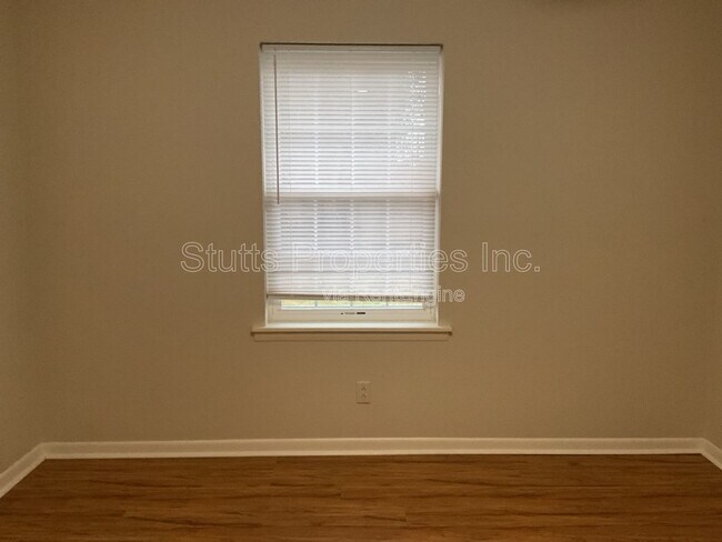 Foto del edificio - 2511 Evergreen Ave