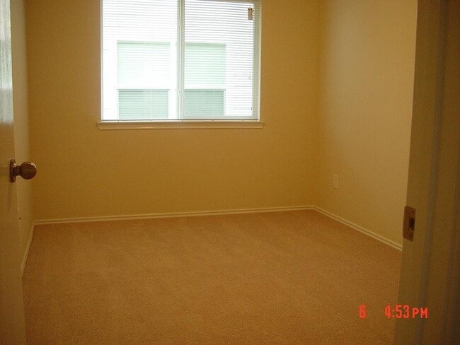 Foto del edificio - 14410 Hamilton Grove Ln