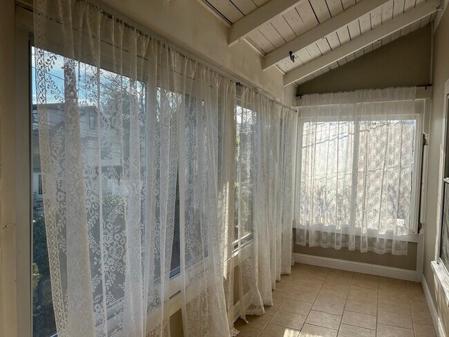 Building Photo - 11 Pennsylvania Ave