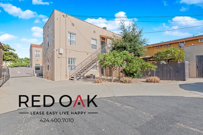 Foto del edificio - ~1 Month FREE ON APPROVED CREDIT~ Top Floo...