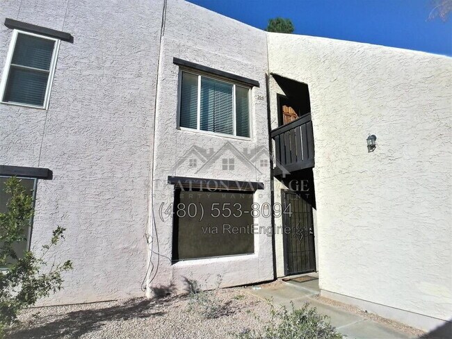 Foto del edificio - 1927 E Hampton Ave
