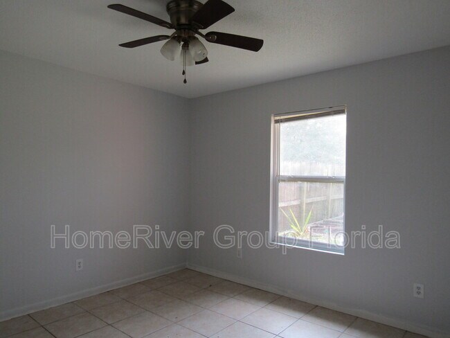 Foto del edificio - 3399 Green Briar Cir