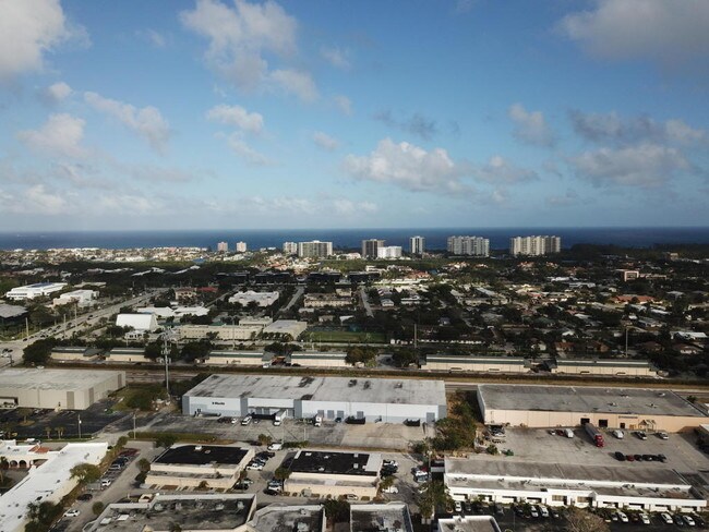 Foto del edificio - 4761 NW 2nd Ave