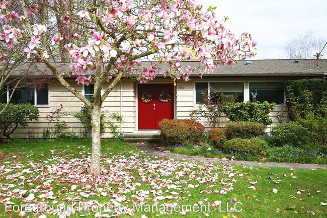 Foto del edificio - 2 br, 1 bath House - 226 111th Ave SE Unit B