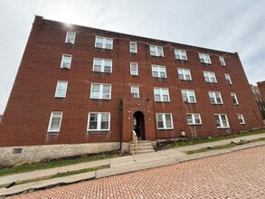 Building Photo - 101129-129 Central Square