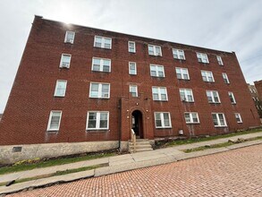 Building Photo - 101129-129 Central Square