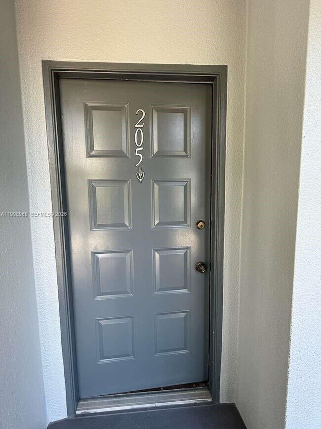 Foto del edificio - 1401 SW 128th Terrace